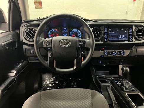 Used 2022 Toyota Tacoma SR w/ SR Convenience Package image 13