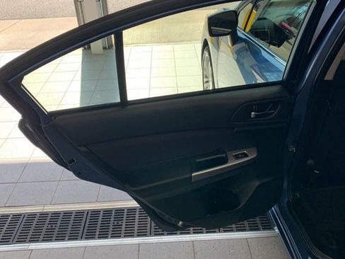 Used 2016 Subaru Impreza 2.0i Premium image 7