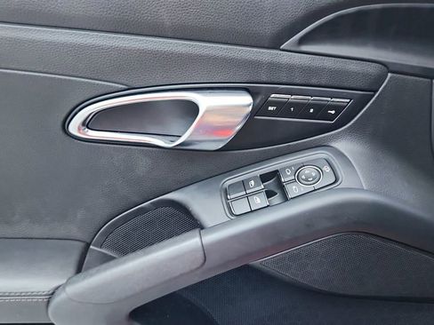 Used 2020 Porsche 718 Cayman S image 25