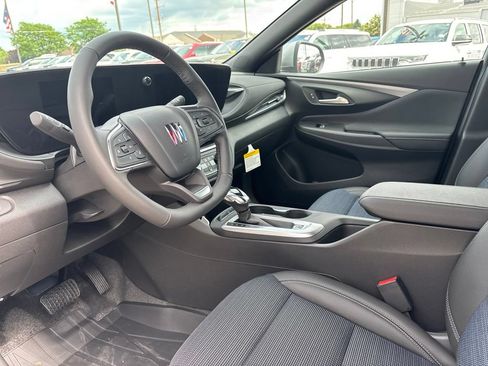 New 2026 Buick Envista Sport Touring w/ Convenience I Package FWD image 10