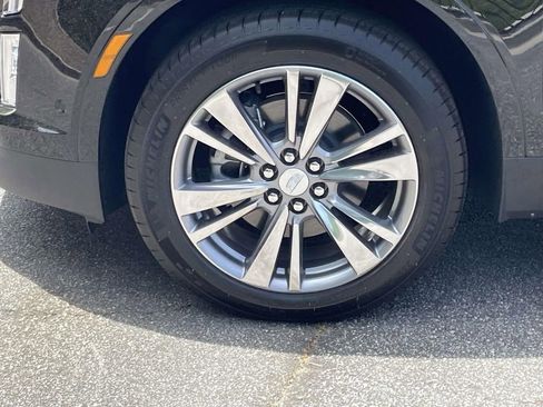 New 2026 Cadillac XT5 Premium Luxury w/ Driver Assist Package image 9