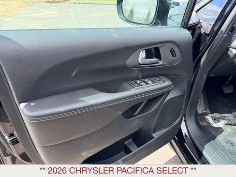 New 2026 Chrysler Pacifica Select AWD/4WD image 15