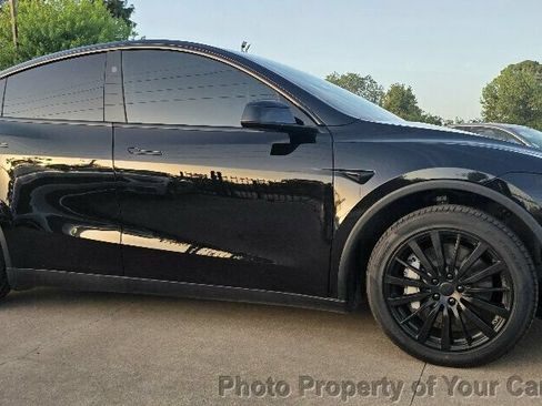 Used 2026 Tesla Model Y Long Range RWD image 7