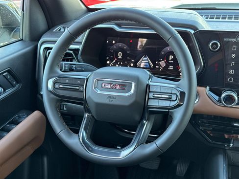 New 2026 GMC Canyon AT4 image 23