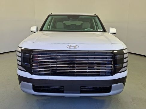 New 2026 Hyundai Palisade SE FWD image 2