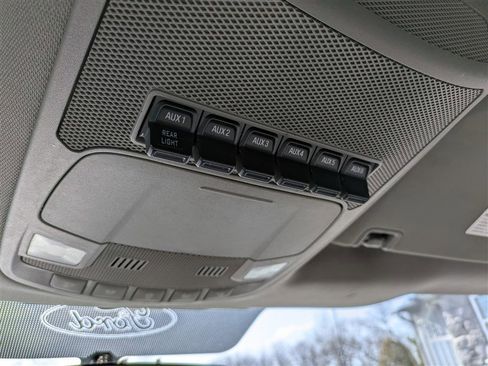 Used 2017 Ford F550 4x4 Crew Cab Super Duty image 30