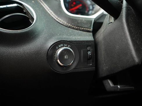 Used 2015 Chevrolet Camaro LT RWD image 28
