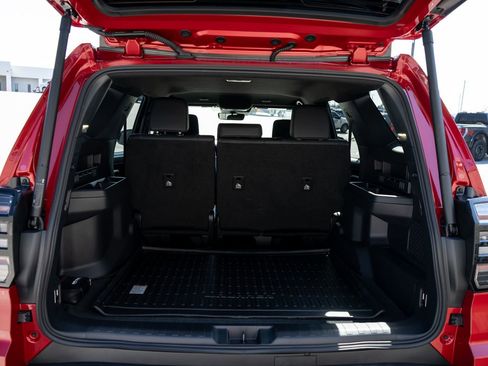 Used 2025 Toyota 4Runner TRD Sport Premium image 9