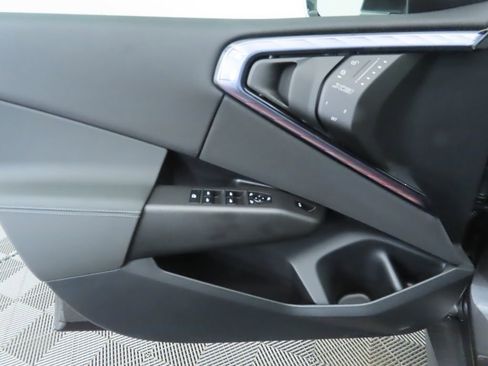 Used 2025 BMW X3 xDrive30i w/ Premium Package image 24