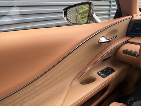 Used 2024 Lexus LC 500 Convertible w/ Bespoke Build Package RWD image 24