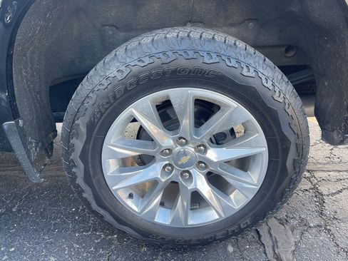 Used 2019 Chevrolet Silverado 1500 LTZ w/ LTZ Convenience Package image 13