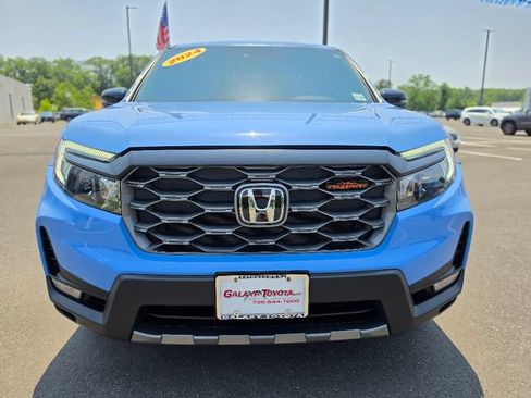Used 2024 Honda Ridgeline TrailSport image 2