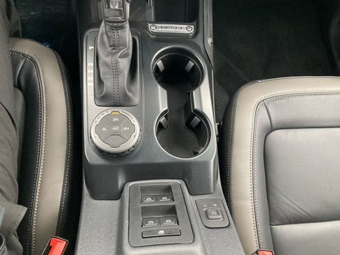 New 2025 Ford Bronco Outer Banks image 19