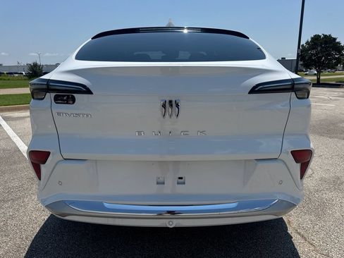 New 2026 Buick Envista Avenir FWD image 5