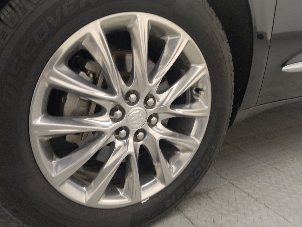 Used 2019 Buick Enclave Premium AWD/4WD image 31