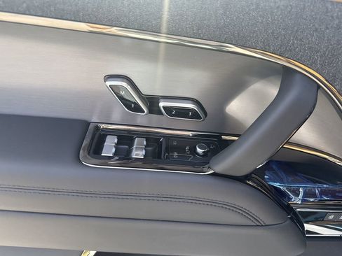 New 2025 Land Rover Range Rover Sport Dynamic SE image 23