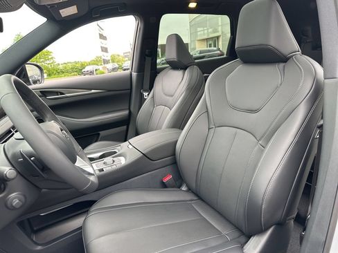 Used 2027 INFINITI QX60 Sport w/ Dark Cargo Package AWD/4WD image 40