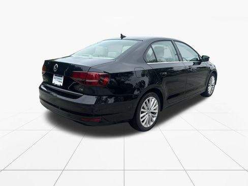 Used 2016 Volkswagen Jetta SEL FWD image 8