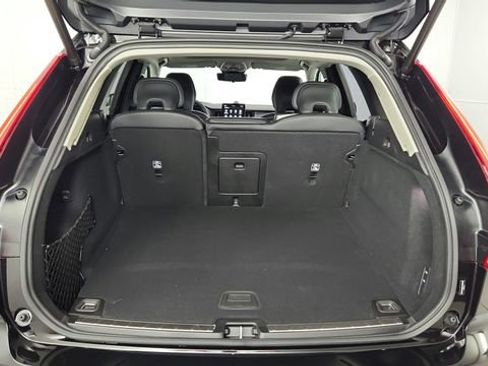Used 2026 Volvo XC60 B5 Ultra w/ Protection Package AWD/4WD image 42