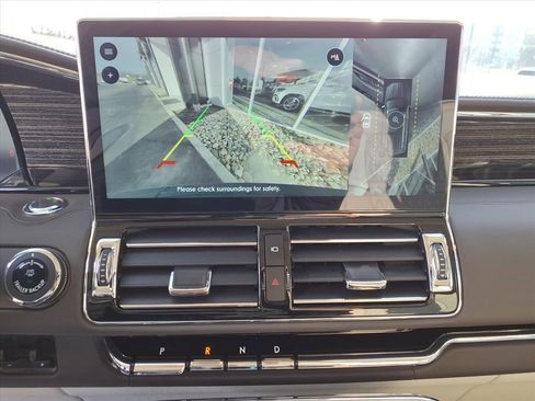 Used 2024 Lincoln Navigator Black Label image 23