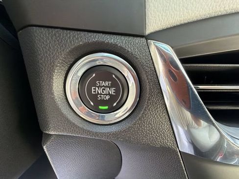 Used 2024 Buick Encore GX Preferred FWD image 16