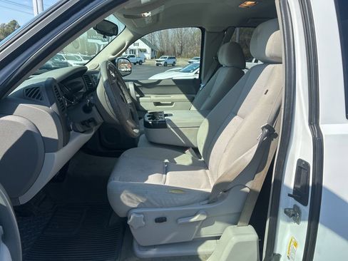 Used 2011 GMC Sierra 1500 SLE w/ Power Tech Package image 9