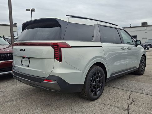 New 2026 Kia Carnival SX Prestige FWD image 7