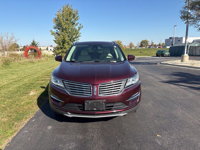 Used 2017 Lincoln MKC Reserve w/ Lincoln MKC Climate Package AWD/4WD image 2