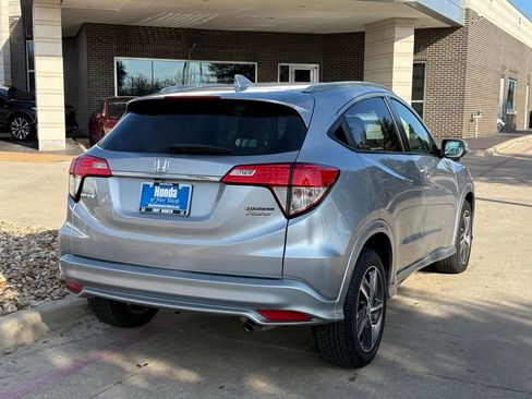 Used 2019 Honda HR-V Touring image 6