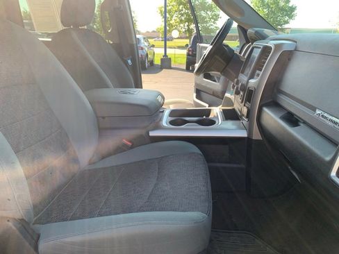 Used 2017 RAM 1500 Big Horn AWD/4WD image 24