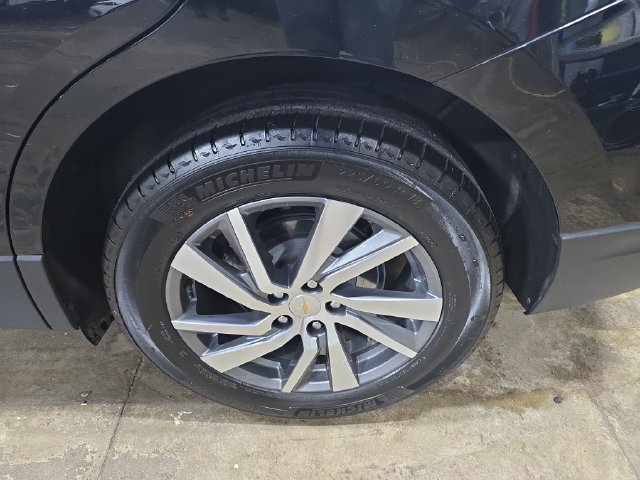Used 2024 Chevrolet Equinox LT AWD/4WD image 34