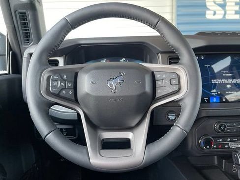 New 2026 Ford Bronco Badlands AWD/4WD image 15