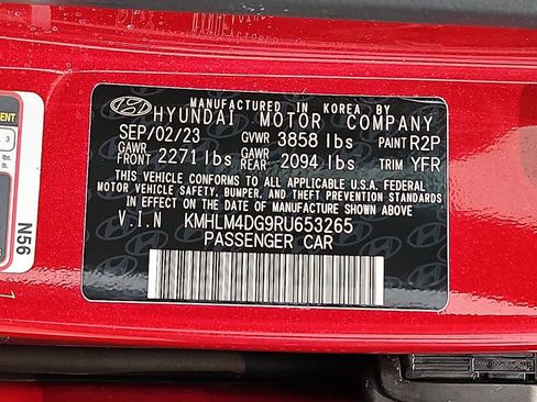 Used 2024 Hyundai Elantra SEL FWD image 27