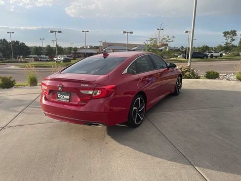 Used 2018 Honda Accord Sport image 8