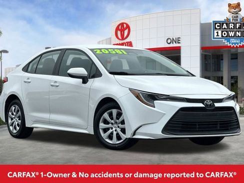 Certified 2024 Toyota Corolla LE image 2
