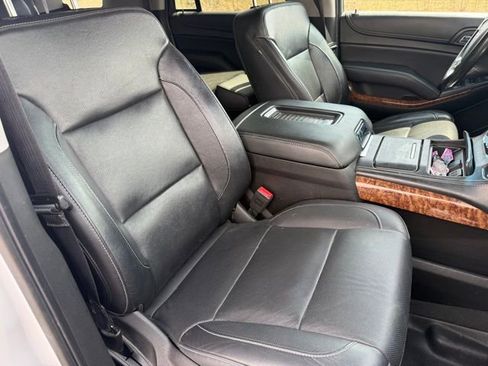 Used 2019 Chevrolet Tahoe Premier image 12