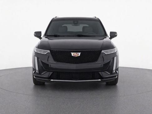 Used 2024 Cadillac XT6 Sport w/ Technology Package AWD/4WD image 5
