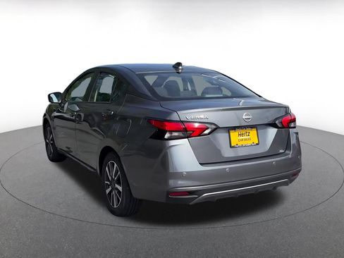 Used 2025 Nissan Versa SV FWD image 11