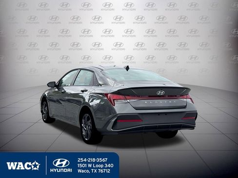 New 2026 Hyundai Elantra Sport image 6