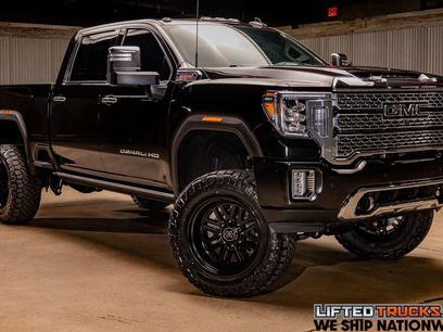 Used 2022 GMC Sierra 2500 Denali w/ Denali Black Diamond Edition