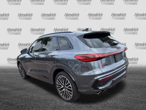 Used 2025 Audi SQ5 Premium Plus AWD/4WD image 8