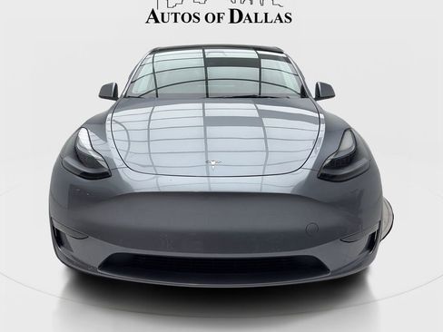 Used 2025 Tesla Model Y Long Range AWD/4WD image 3