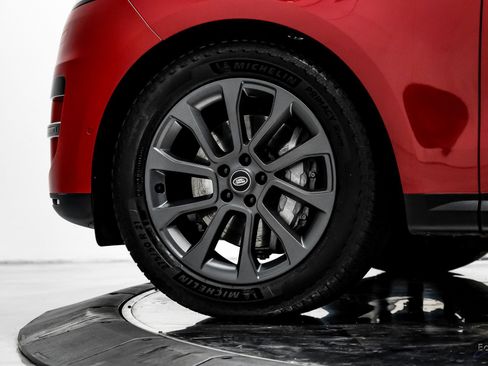 Used 2024 Land Rover Range Rover Sport SE image 78