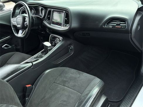 Used 2020 Dodge Challenger R/T Scat Pack image 38
