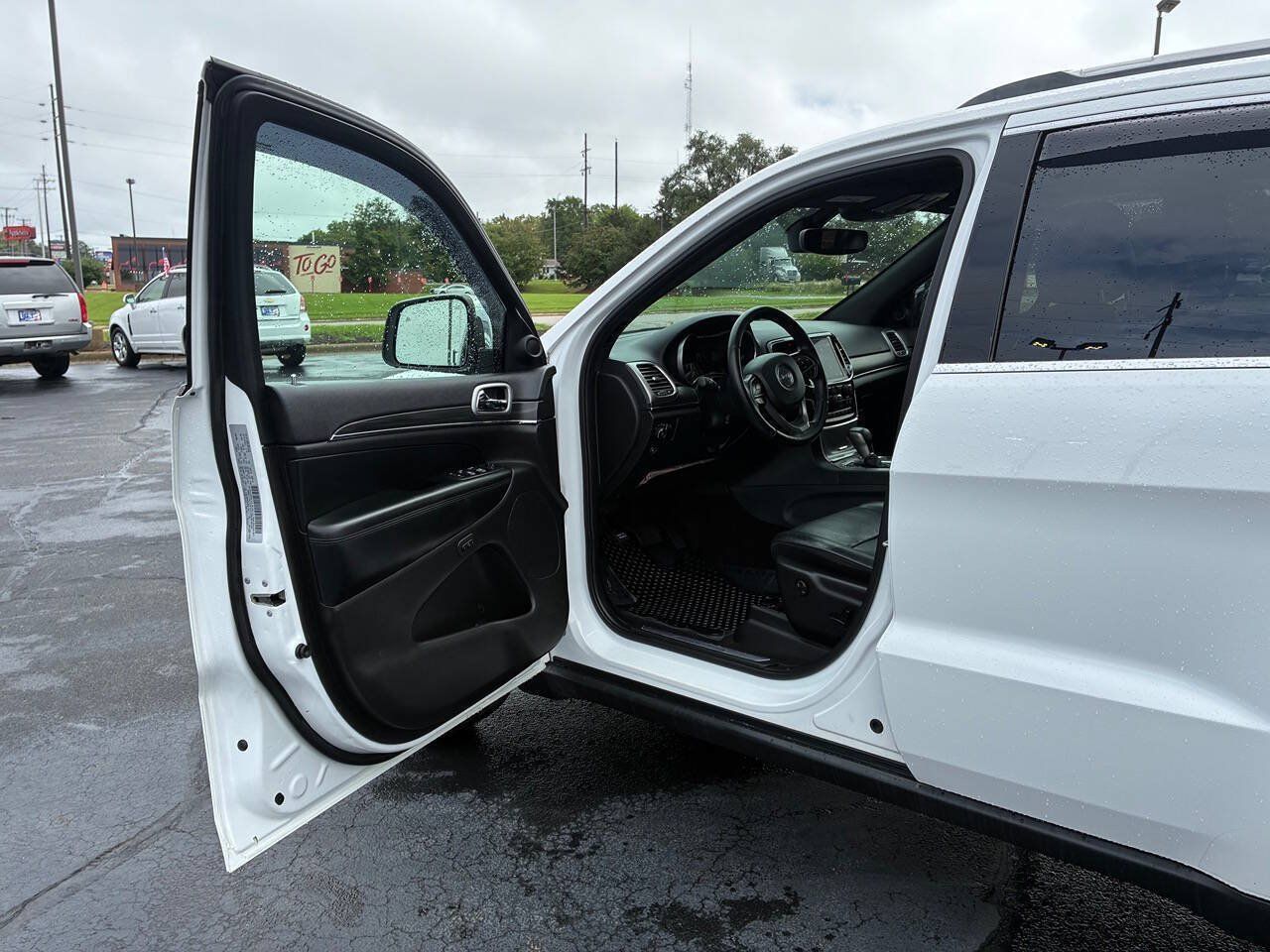 Used 2019 Jeep Grand Cherokee Limited w/ Luxury Group II AWD/4WD image 9