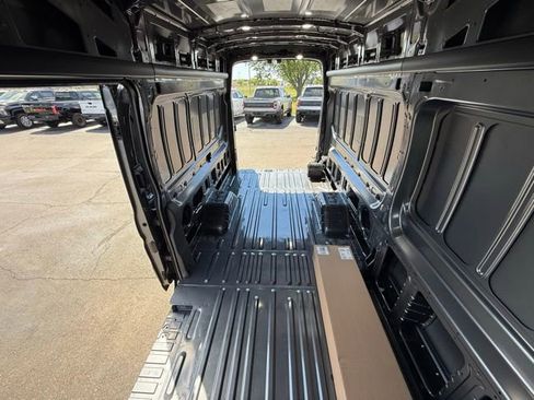 New 2026 Ford Transit 350 148 High Roof Extended DRW w/ Upfitter Package AWD/4WD image 38