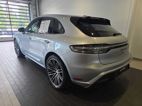 Used 2023 Porsche Macan GTS AWD/4WD image 3