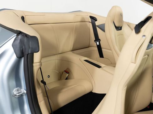 Used 2022 Ferrari Portofino M RWD image 45