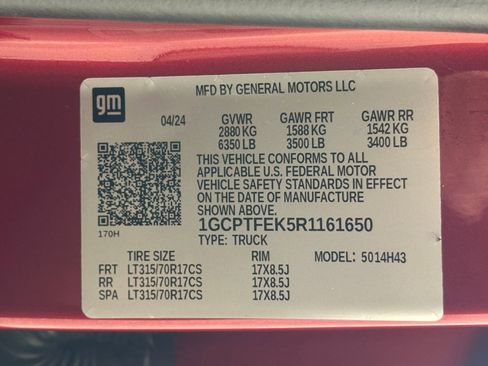 Used 2024 Chevrolet Colorado ZR2 w/ ZR2 Bison Edition image 30