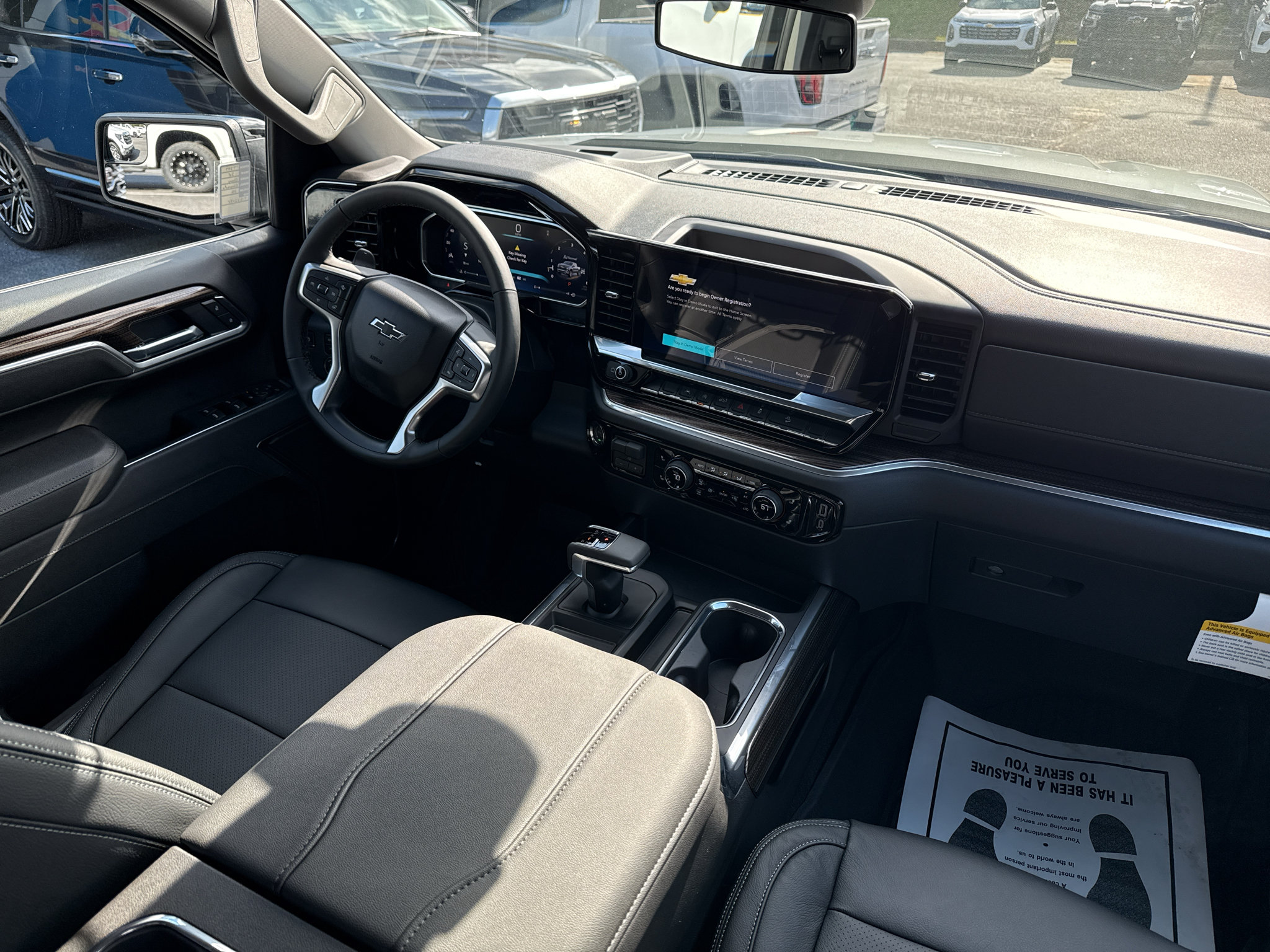 New 2026 Chevrolet Silverado 1500 RST w/ Z71 Off-Road Package AWD/4WD image 15